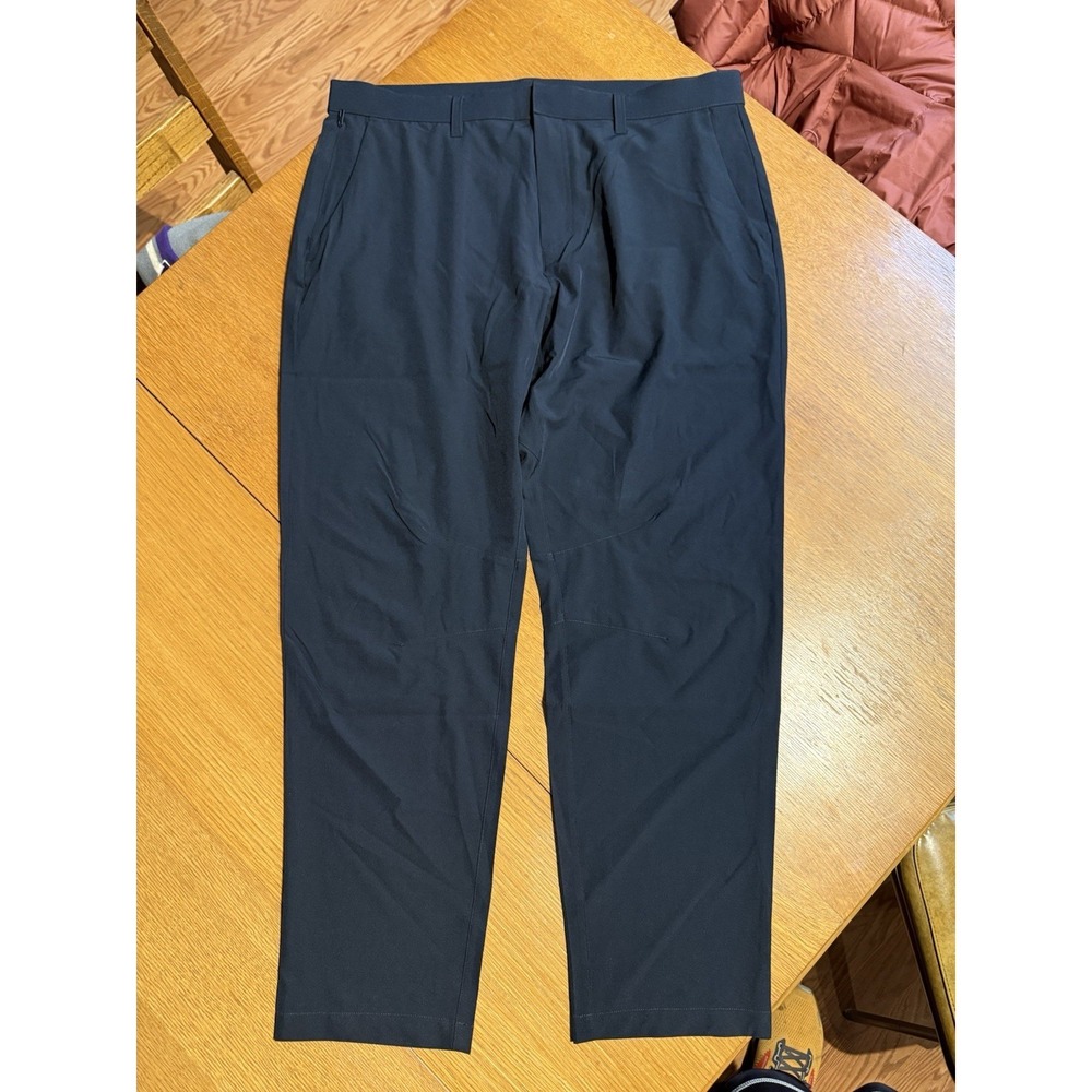 Fabletics The Only Pants Mens 36 Black Stretch Tech Casual Athletic 32 Inseam‎